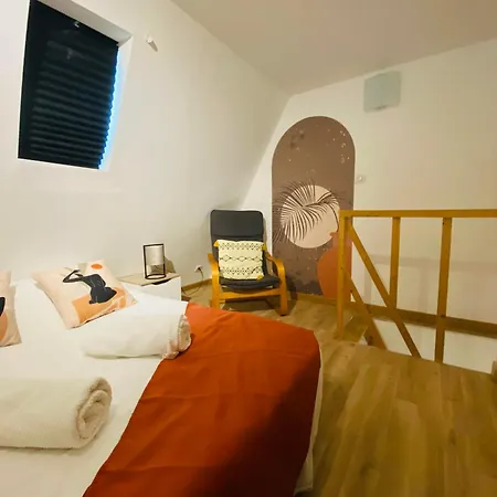 Le Colibri, Spacieux T2 Bis Avec Mezzanine, Calme Et à Appartement